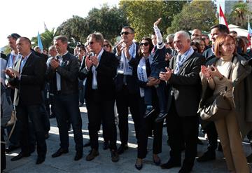 Susret s građanima predsjednika HDZ-a Tomislava Karamarka i kandidata Domoljubne koalicije u Šibeniku