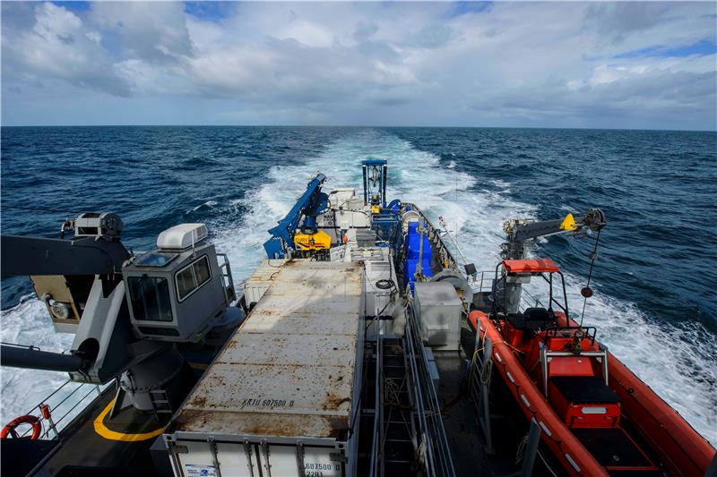 AT SEA MISSING SHIP EL FARO