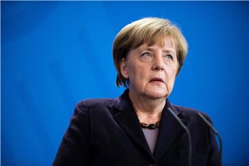 Merkel: Closure of German borders might trigger off armed conflicts in Balkans