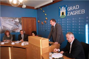 Tiskovna konferencija u zagrebačkoj Gradskoj upravi  4.11.2015.