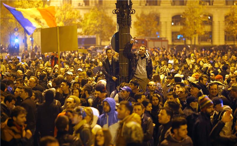 ROMANIA CLUB FIRE PROTEST