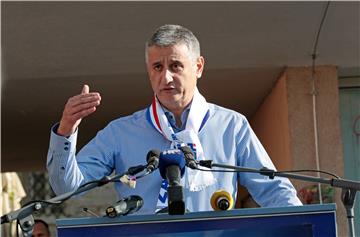 IZBORI 2015.  Karamarko: Jedino što raste je neuspjeh