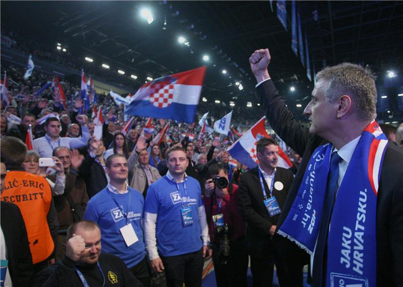 IZBORI 2015.  Završni predizborni skup Domoljubne koalicije u Areni Zagreb