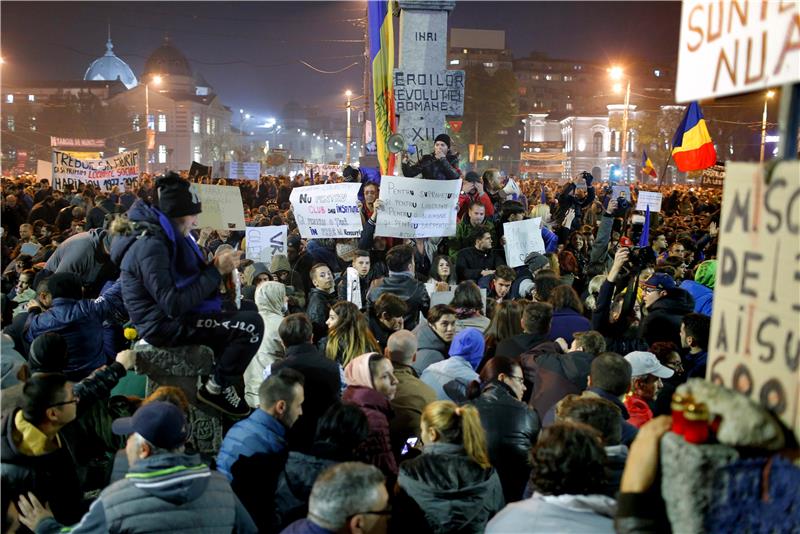 ROMANIA CLUB FIRE PROTEST