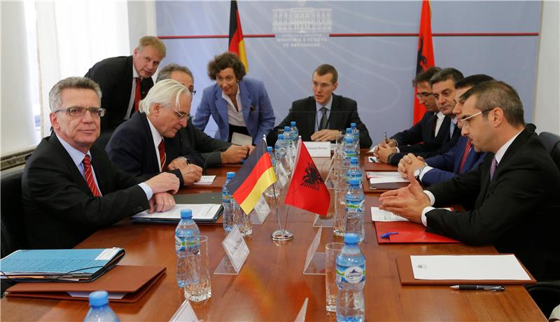 ALBANIA GERMANY INTERIOR MINISTER VISIT