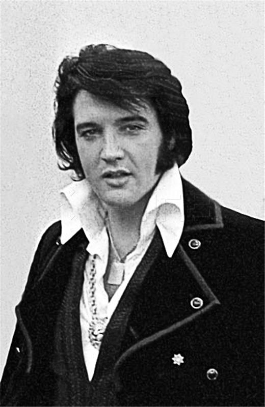 Elvis ponovno na vrhu britanske ljestvice najboljih albuma