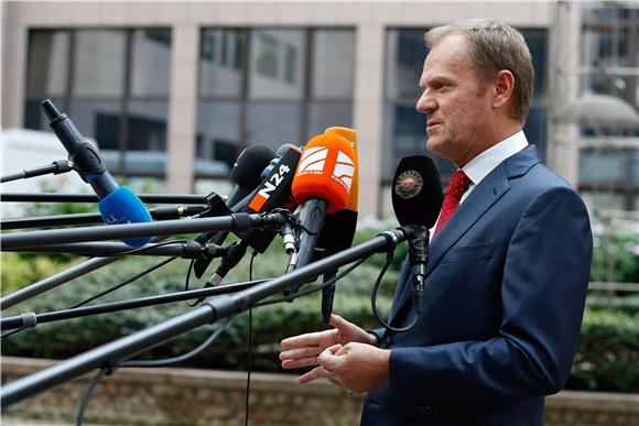 Tusk: Budućnost Europe ovisi o politici Njemačke prema izbjeglicama