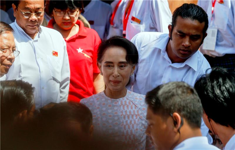 Aung San Suu Kyi pozvala mianmarske čelnike na pregovore