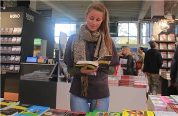 INTERLIBER: Predstavljeno deset novih naslova Disputove biblioteke "Na tragu klasika"