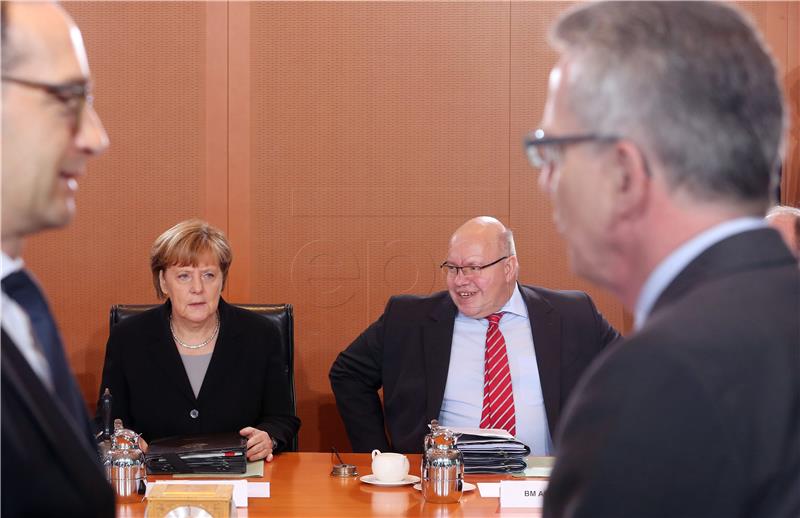 GERMANY CABINET