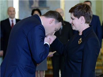 Poljski predsjednik premijerkom službeno imenovao Beatu Szydlo