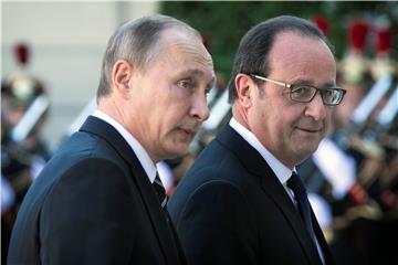 Hollande i Putin za bližu suradnju protiv IS-a