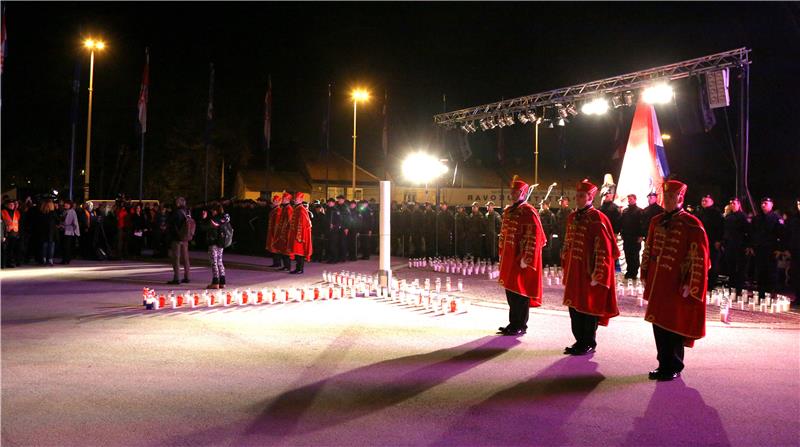 U Zagrebu obilježen Dan sjećanja na žrtvu Vukovara i Škabrnje 