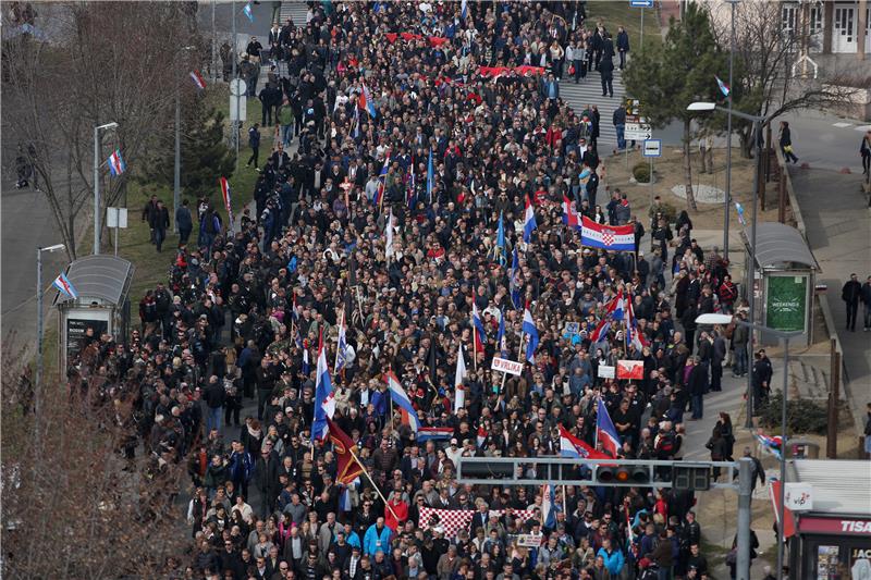 VUKOVAR U koloni sjećanja 30 tisuća ljudi