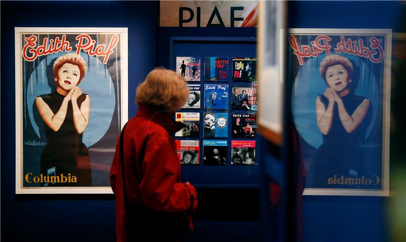 FILE FRANCE MUSIC PIAF ANNIVERSARY