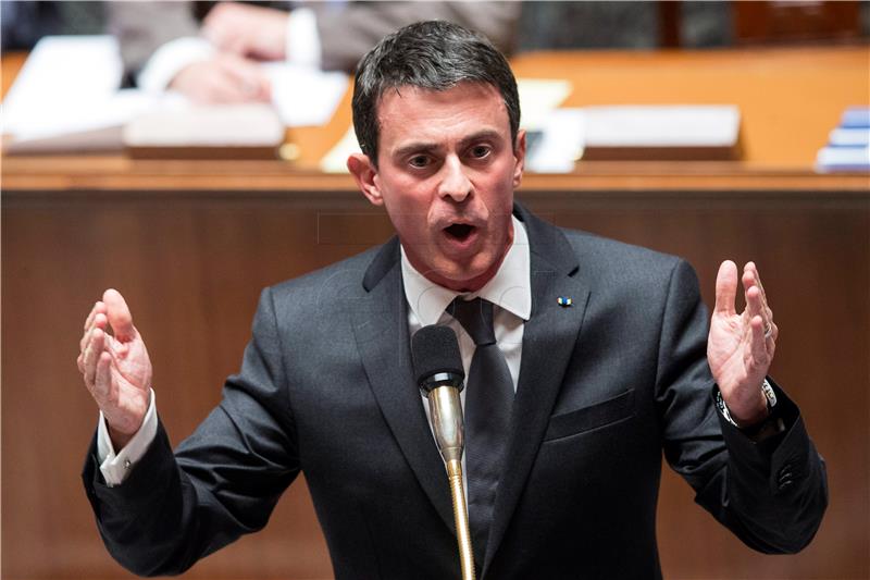 Valls: nisu isključeni napadi "kemijskim ili bakteriološkim" oružjem