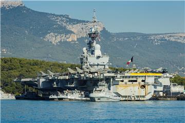 FRANCE DEFENSE NAVY