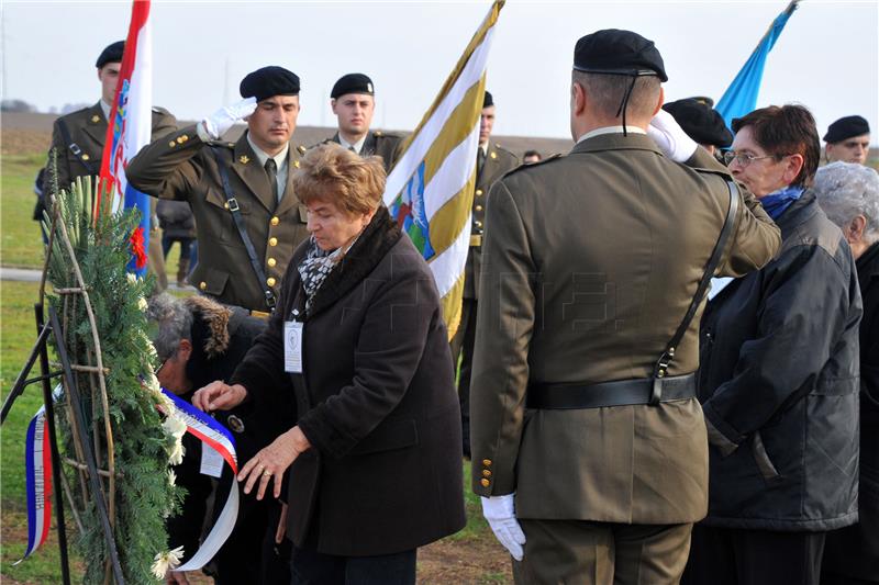 VUKOVAR Na Ovčari komemoracija u povodu 24. obljetnice ubojstva 200 ranjenika i civila