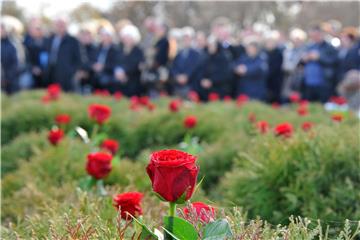 VUKOVAR Na Ovčari komemoracija u povodu 24. obljetnice ubojstva 200 ranjenika i civila