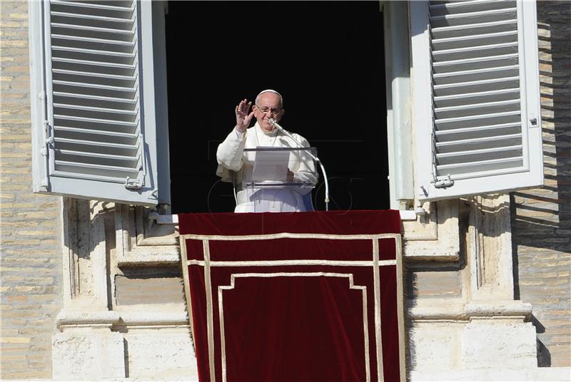 VATICAN POPE ANGELUS