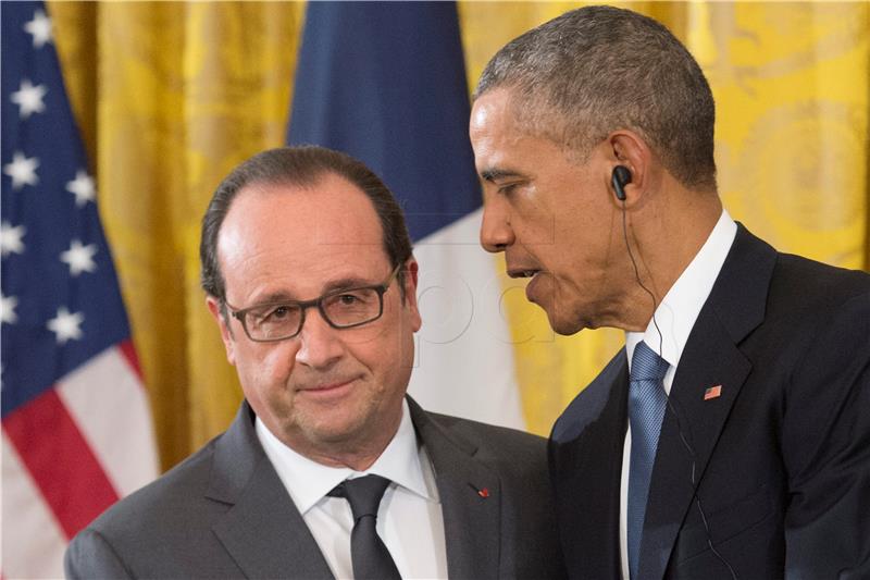 Obama i Hollande za smirivanje nakon rušenja ruskog zrakoplova