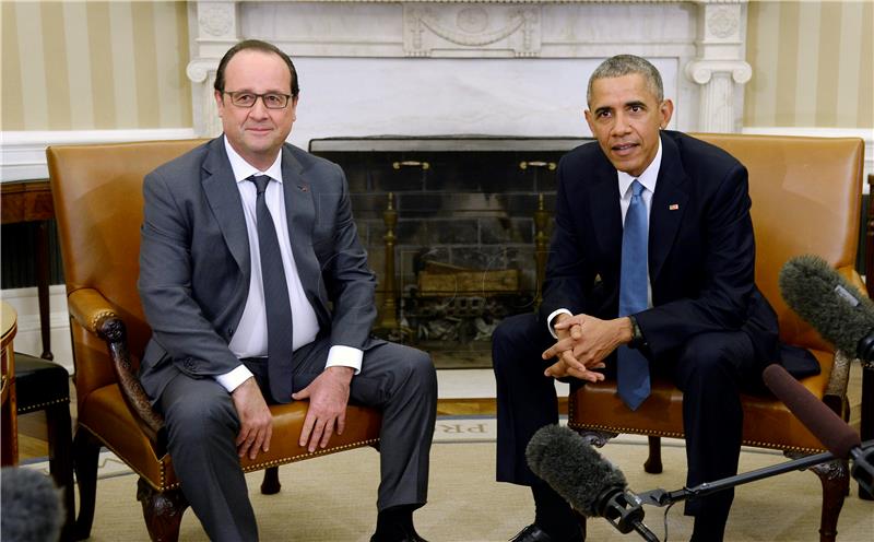 Obama i Hollande ujedinjeni ali daleko od velike koalicije protiv IS-a