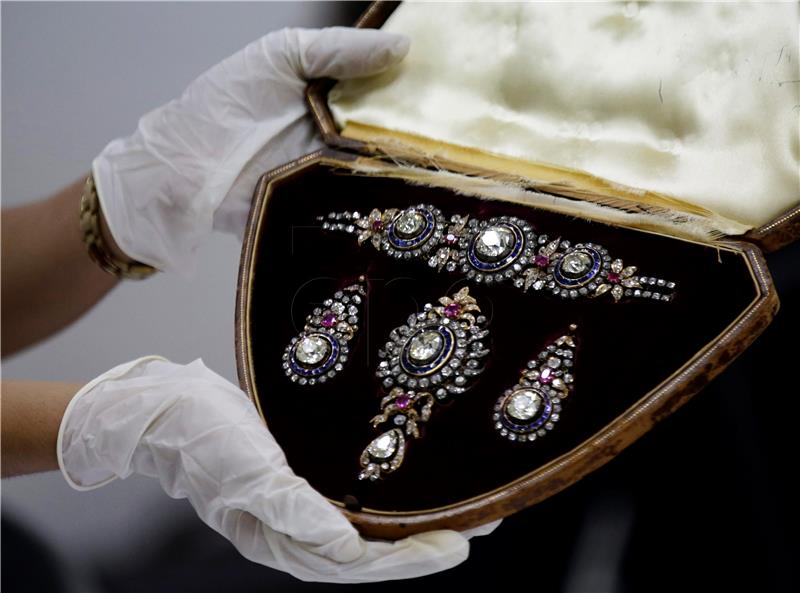 PHILIPPINES IMELDA MARCOS JEWELRY