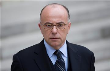 Cazeneuve: Od uvođenja graničnih kontrola, gotovo tisuću ljudi nije pušteno u Francusku