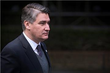 Milanović očekuje da će Slovenija ukloniti ogradu na granici s Hrvatskom