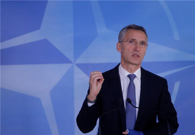 Stoltenberg: sutra odlučujemo o pozivu Crnoj Gori