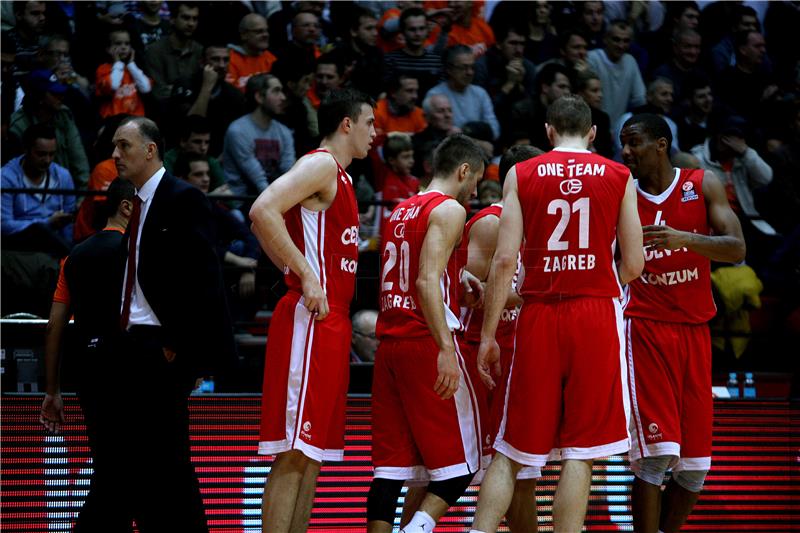 Košarka: Cedevita -  Anadou Efes 03.12.2015.