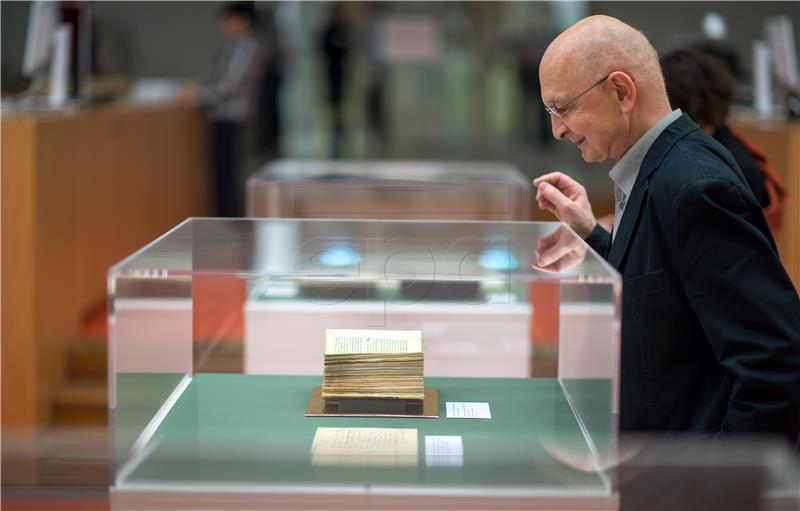 GERMANY LIBRARIES