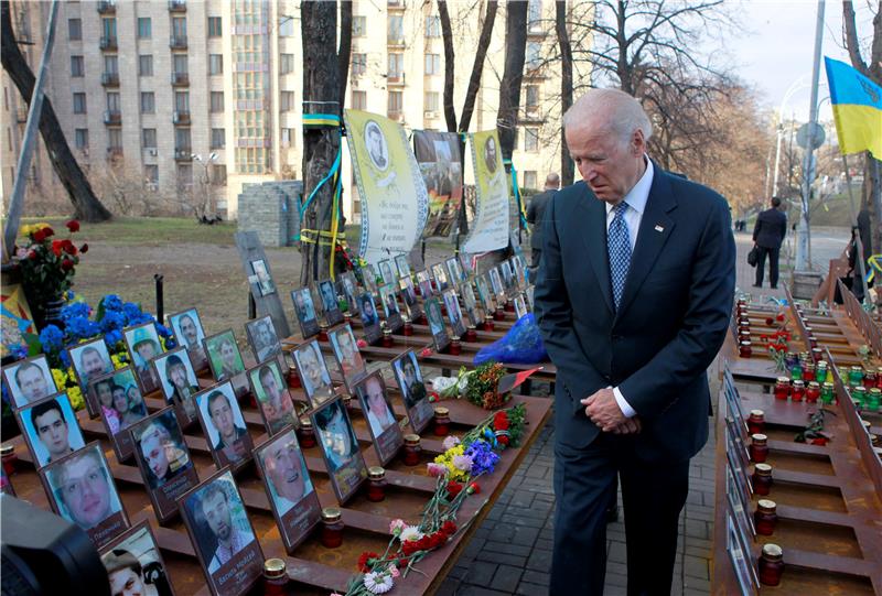 Biden u Kijevu pružio potporu Ukrajini 