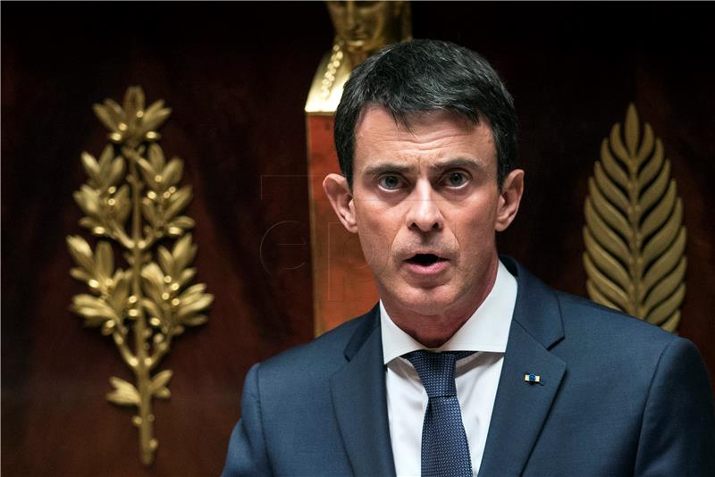 Valls poziva na glasanje za desni centar u 3 regije 