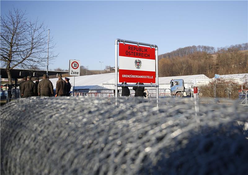 Slovenia not against Austran border fence