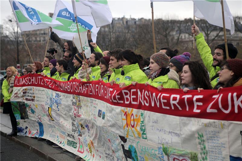 Zeleni aktivisti iz Hrvatske u Parizu traže klimatsku pravdu