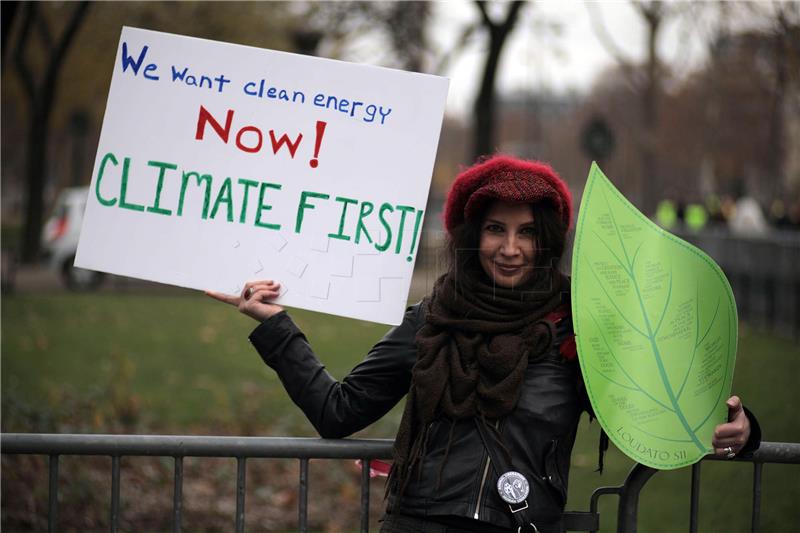 Pariz: Masovni prosvjedi uoči završetka Međunarodne konferencije o klimi - COP21