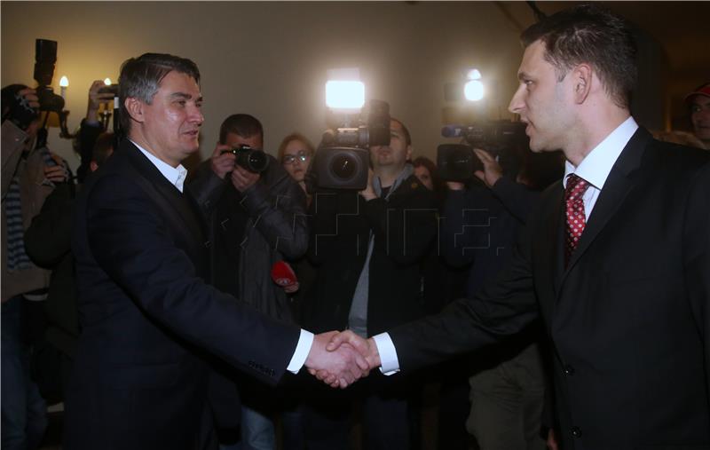 Milanovic ready to discuss Petrov as next PM