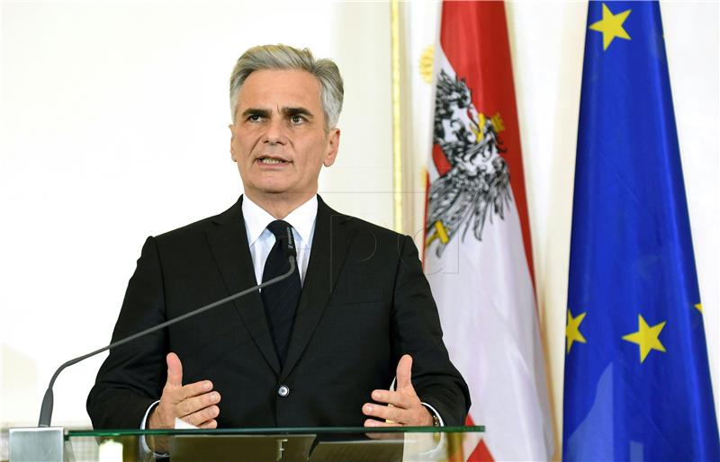 Faymann: Zemljama koje se protive izbjeglicama treba uskratiti sredstva