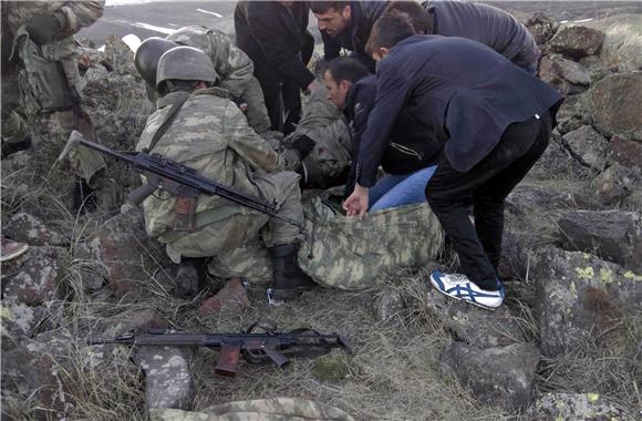 Turske snage tvrde da su ubile 54 kurdska pobunjenika