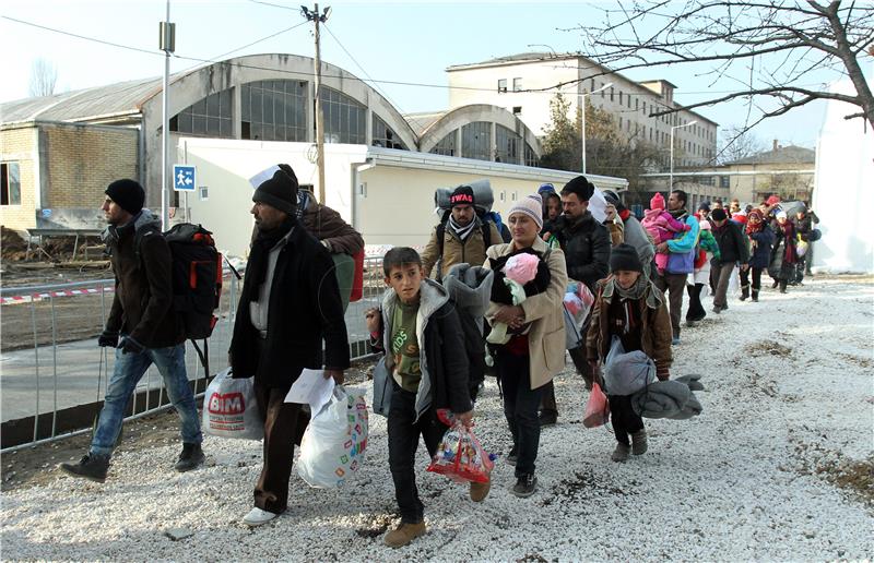 UNHCR kaže 2015. će možda biti rekordna po broju izbjeglica i raseljenih