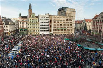 POLAND DEMOCRACY DEMONSTRATION