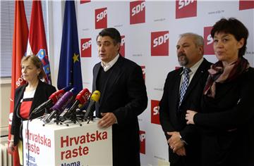 Konferencija za medije koalicije Hrvatska raste u sjedištu SDP-a