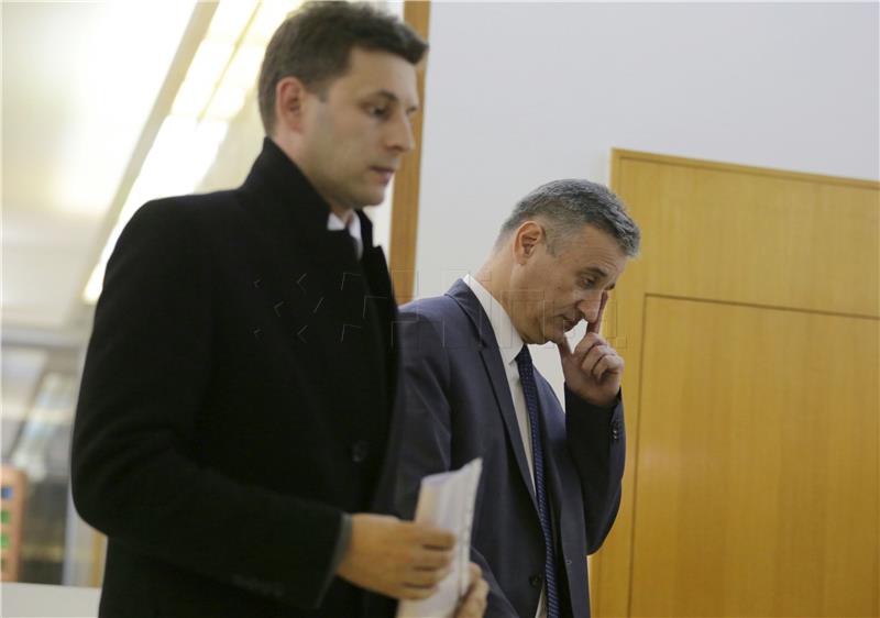 Karamarko i Petrov stigli na Pantovčak na nastavak konzultacija