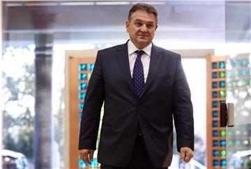 Reformists open for talks, Bandic backs candidate for PM-designate