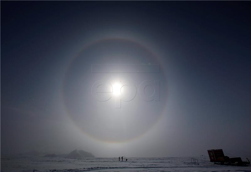 ANTARCTICA OZONE