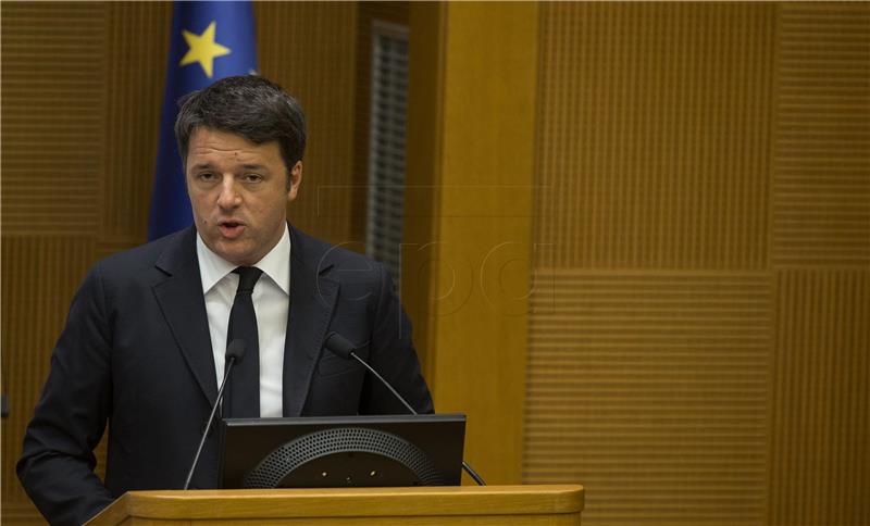 Renzi stavlja sve na kocku zbog referenduma o Senatu 2016.