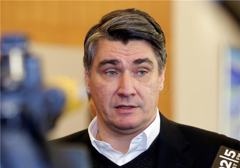 Milanović u novogodišnjoj poruci zaželio da Hrvatska nastavi gospodarski rasti