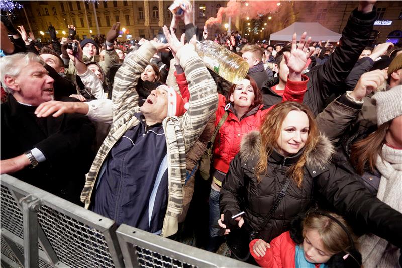 Doček Nove 2016. godine na Trgu bana Josipa Jelačića u Zagrebu