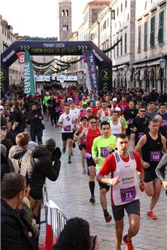 Novogodišnja utrka 'DuRun10K' 